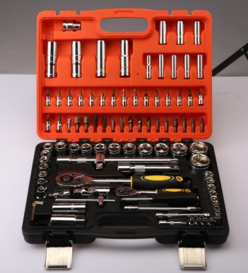Mechanic's Tool Set - 94-piece set
